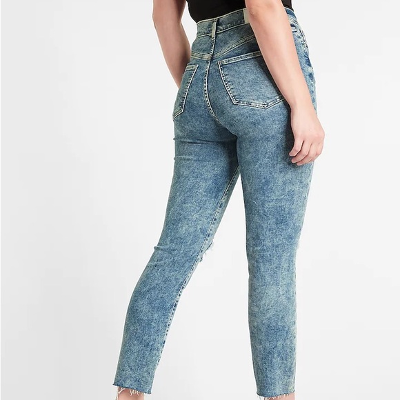 Super High Waisted Medium Wash Ripped Slim Jeans - Picture 2 of 2